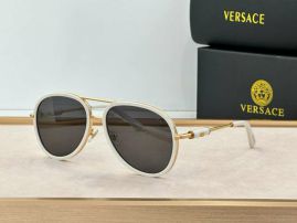 Picture of Versace Sunglasses _SKUfw55560383fw